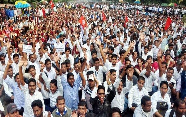 Odisha Govt Abolishes Block Grant & Introduces Grant-in -Aid for School Teachers and College Lecturers