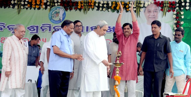 Naveen Announces Social Security Net for Unorganised Sector Workers, Pucca Ghar and Rented Houses too