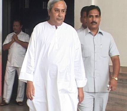 Naveen writes to Rajnath for Titli cyclone assistance