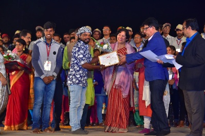International Sand Art Festival 2018: Balaji Vora Prasad of Andhra Pradesh bags top award