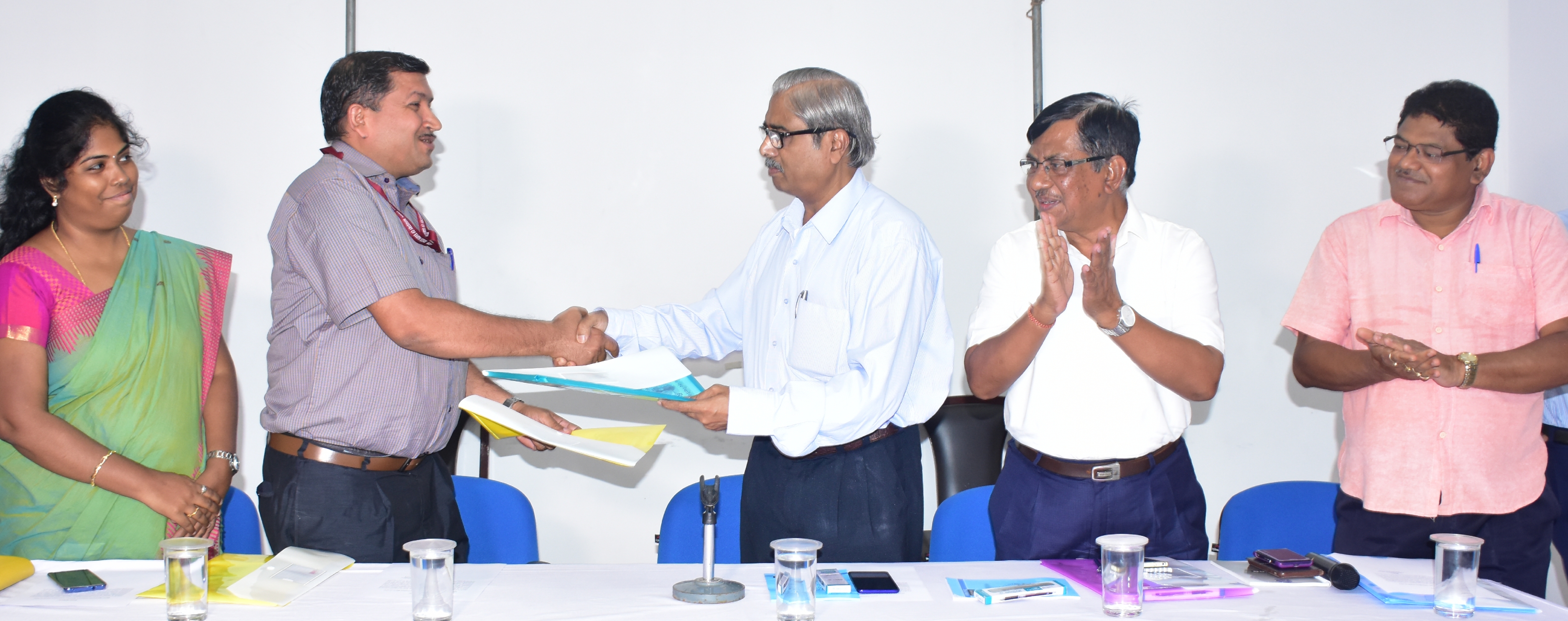 Paradip Port signs MoU for Rs 116 crore de-salination plant