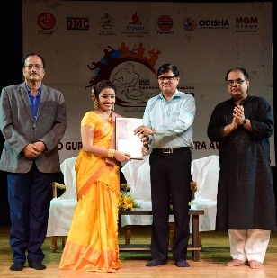 Curtains come down on 25th GKM Award Festival 2019: Awards presentation and Namami Gange mark the evening