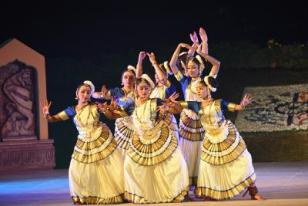 Konark Festival 2019 – Mohiniattam & Odissi enthral audiences on Day 3