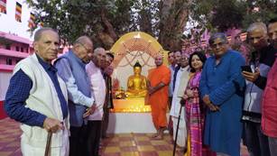 Buddha Idol Installed in City