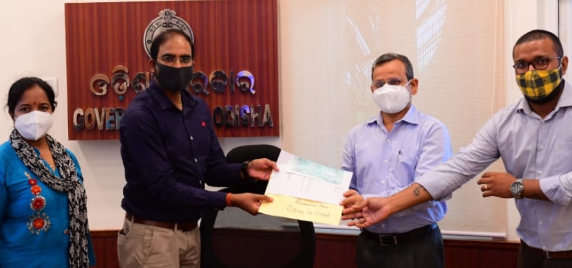 Oman Odia Association donates to CMRF