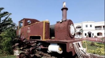 Century old heritage steam loco at Puri BNR Hotel restored by ECo Railway