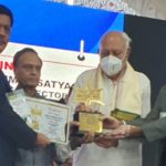 NTPC  RE Director Sunil Satya receives Greentech Leading Director Award 2021