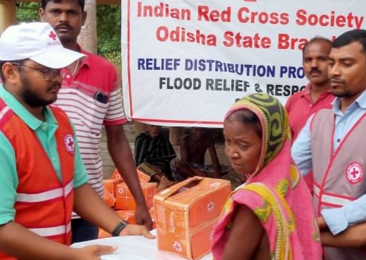 Odisha Red Cross distributes hygiene kits in flood affected areas