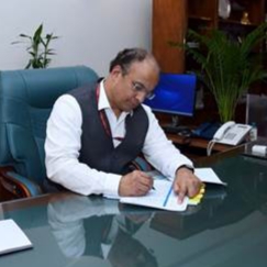 Manish Desai new Principal Director General of PIB