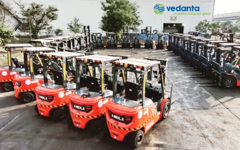 Vedanta Aluminium green initiative: expands India’s largest fleet of electric forklifts