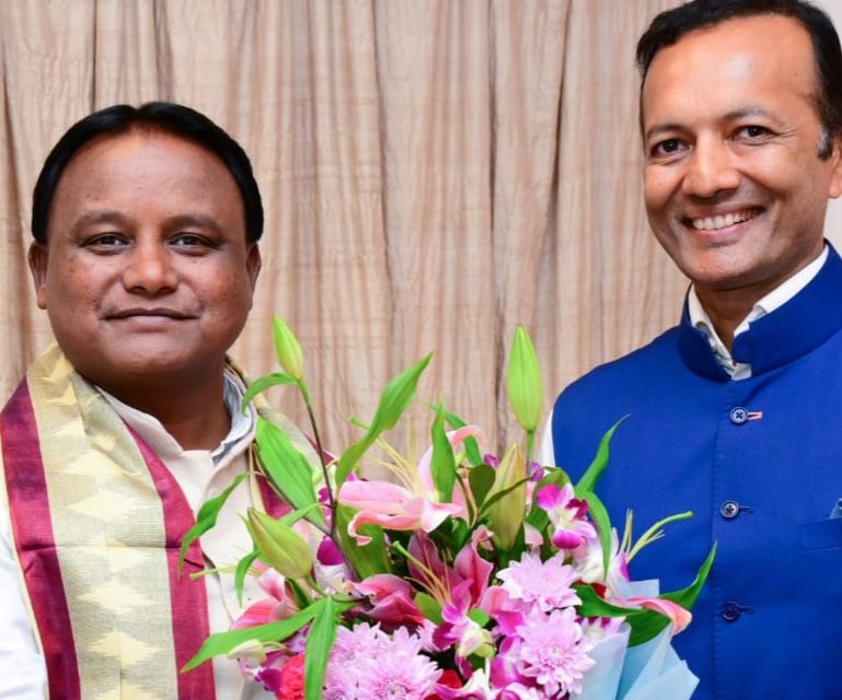 Naveen Jindal met Odisha CM