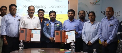 Jindal Foundation signs MoU with BCKIC for LED Bulb production in Barbil