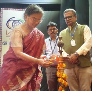 One Week One Theme Vigyan Rath Flagged off at CSIR-IMMT