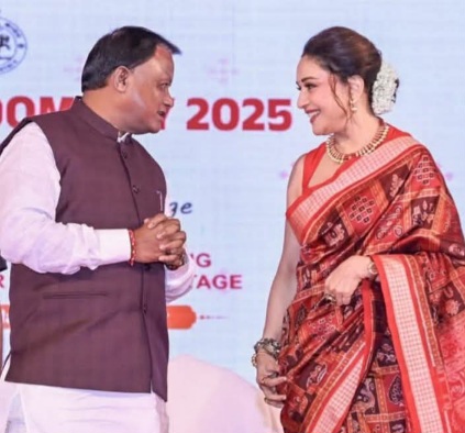 Madhuri Dixit Brand Ambassadar of Orissan Handloom